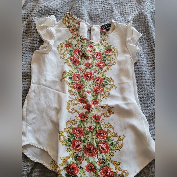 Set: Olm Blouse + H&M Ankle Slacks - Picture 3 of 11